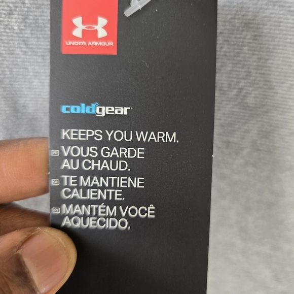 $65 Under Armour Vest Womens Small Gray Zip Up Loose Fit Cold Gear Outdoor - Picture 7 of 12